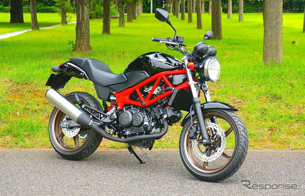 本田250cc裸身摩托車VTR改用子午線輪胎